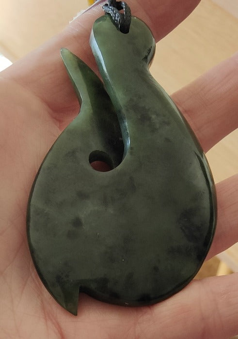 NZ Greenstone Large Hook #97-2 - 80mm