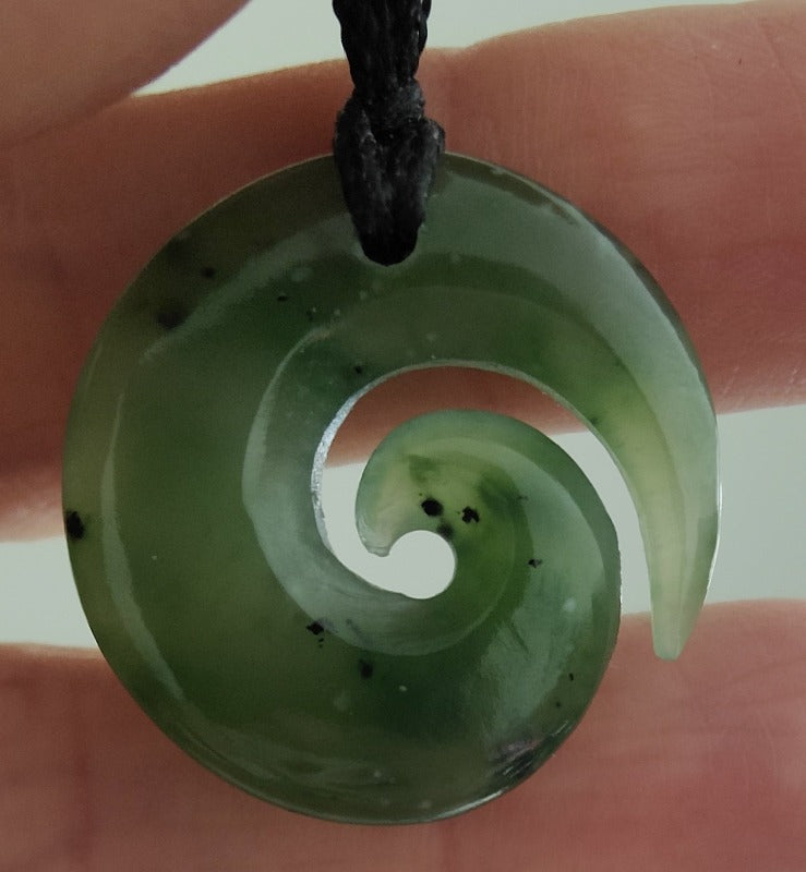 NZ Greenstone Little Koru Carving 23mm #65