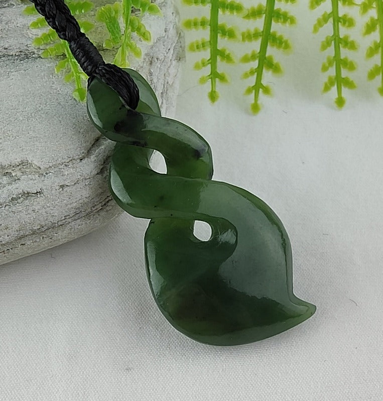 NZ Greenstone Medium Double Twist - 50mm #68