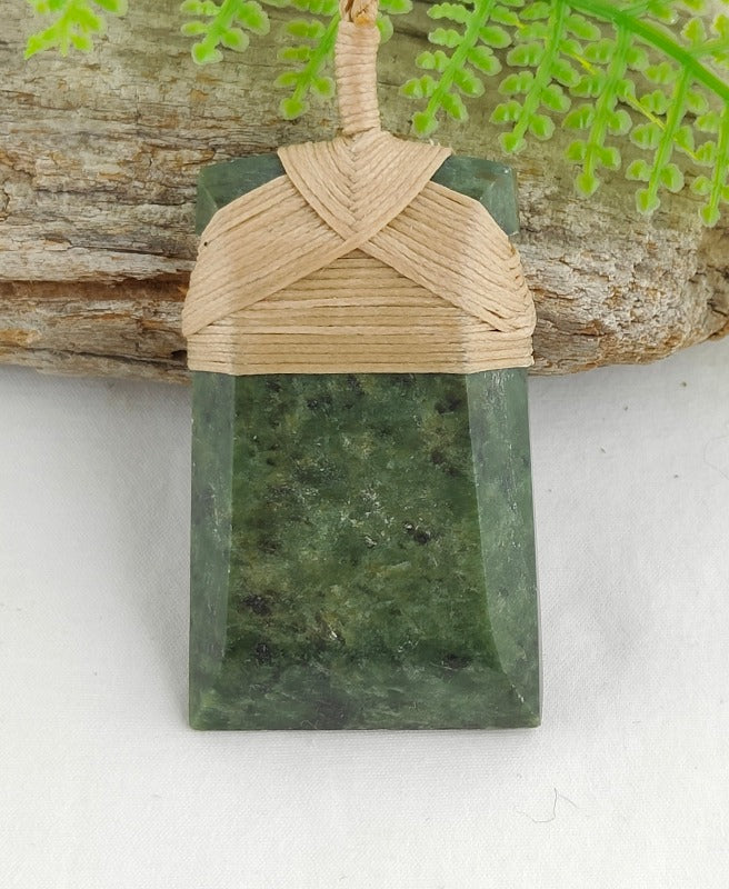 NZ Greenstone Toki - 54mm - Alex Sands #259