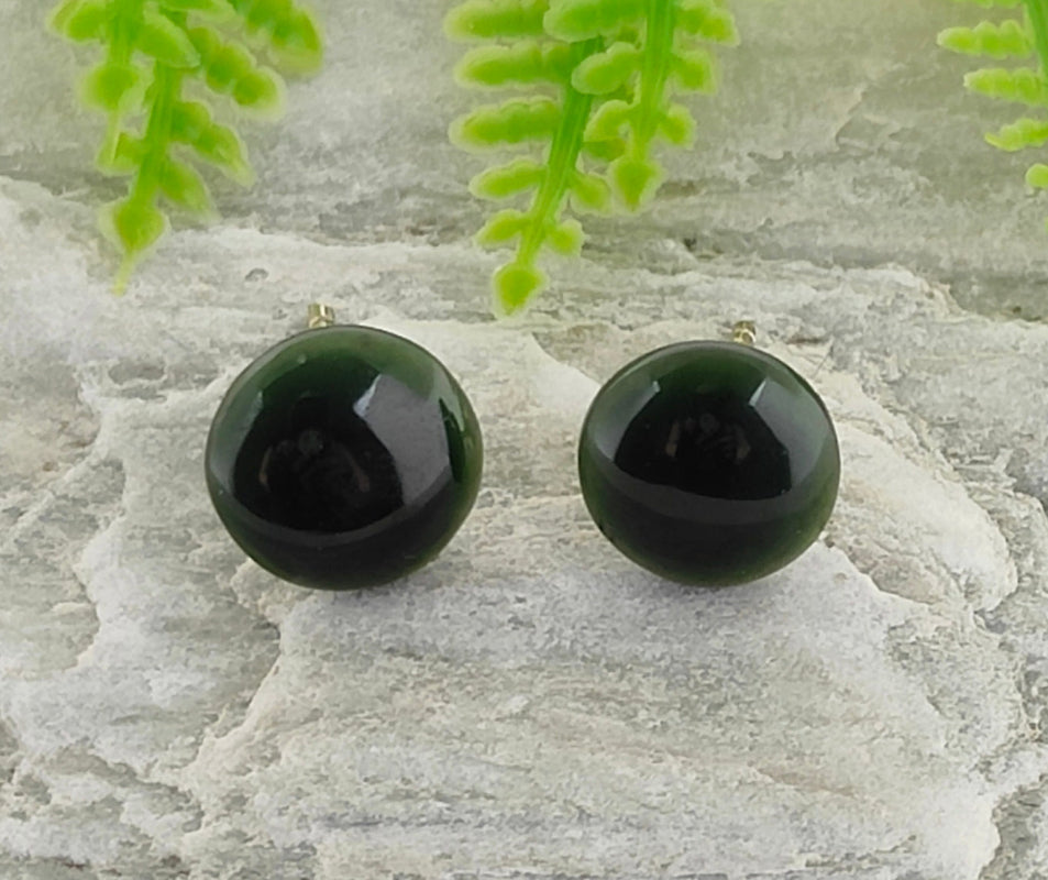 NZ Greenstone Large Circle Stud Earrings - 10mm