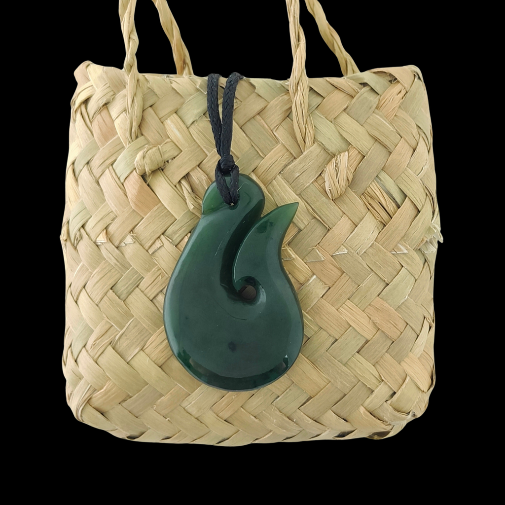 NZ Greenstone Hook Pendant - 40mm - #51A
