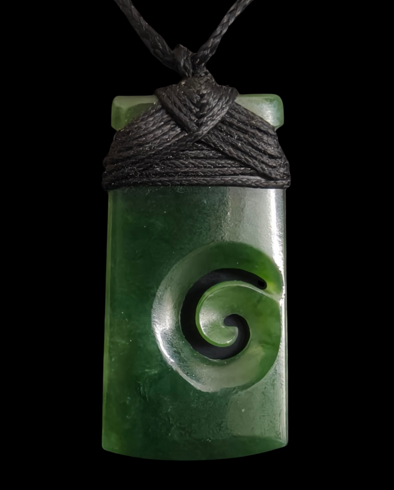 NZ Greenstone Koru Toki - Carver: Aden Hoglund #AH12