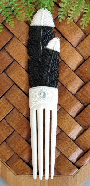 Heru Double Huia Feathers Bone Carving With Paua Comb Hair Piece