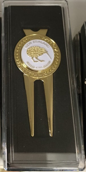Kiwi Gold Divot Tool