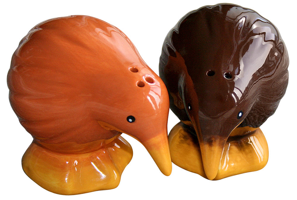 Kiwi Salt And Pepper Shakers Main image