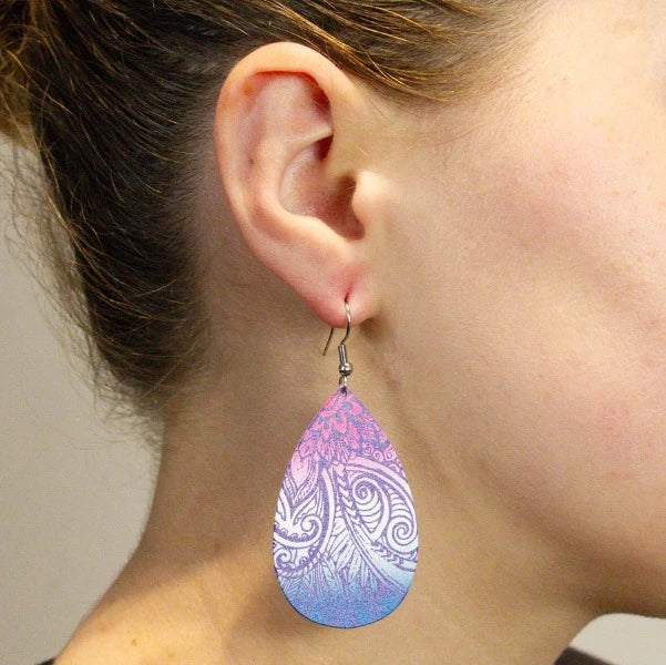Tribal Earth Teardrop & Stud Earrings 2 Set - Kowhaiwhai Secondary image