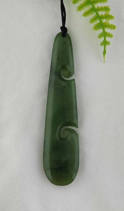 NZ Greenstone Pounamu – Souvenir Factory Shop