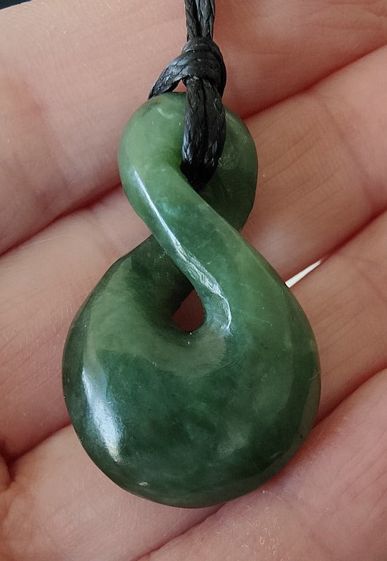 NZ Greenstone Small Twist - 31mm #30 Main image