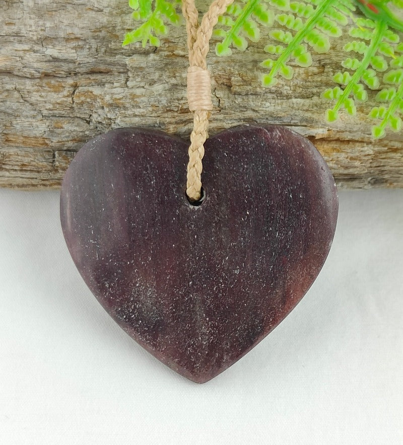 NZ Aroha Stone - Heart - 45mm - Alex Sands #A214