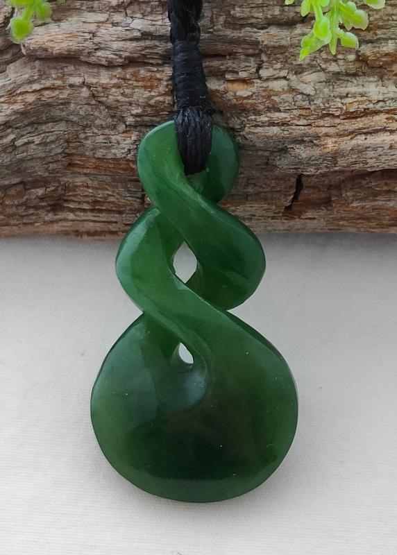 NZ Greenstone Small Double Twist - 43mm #52*