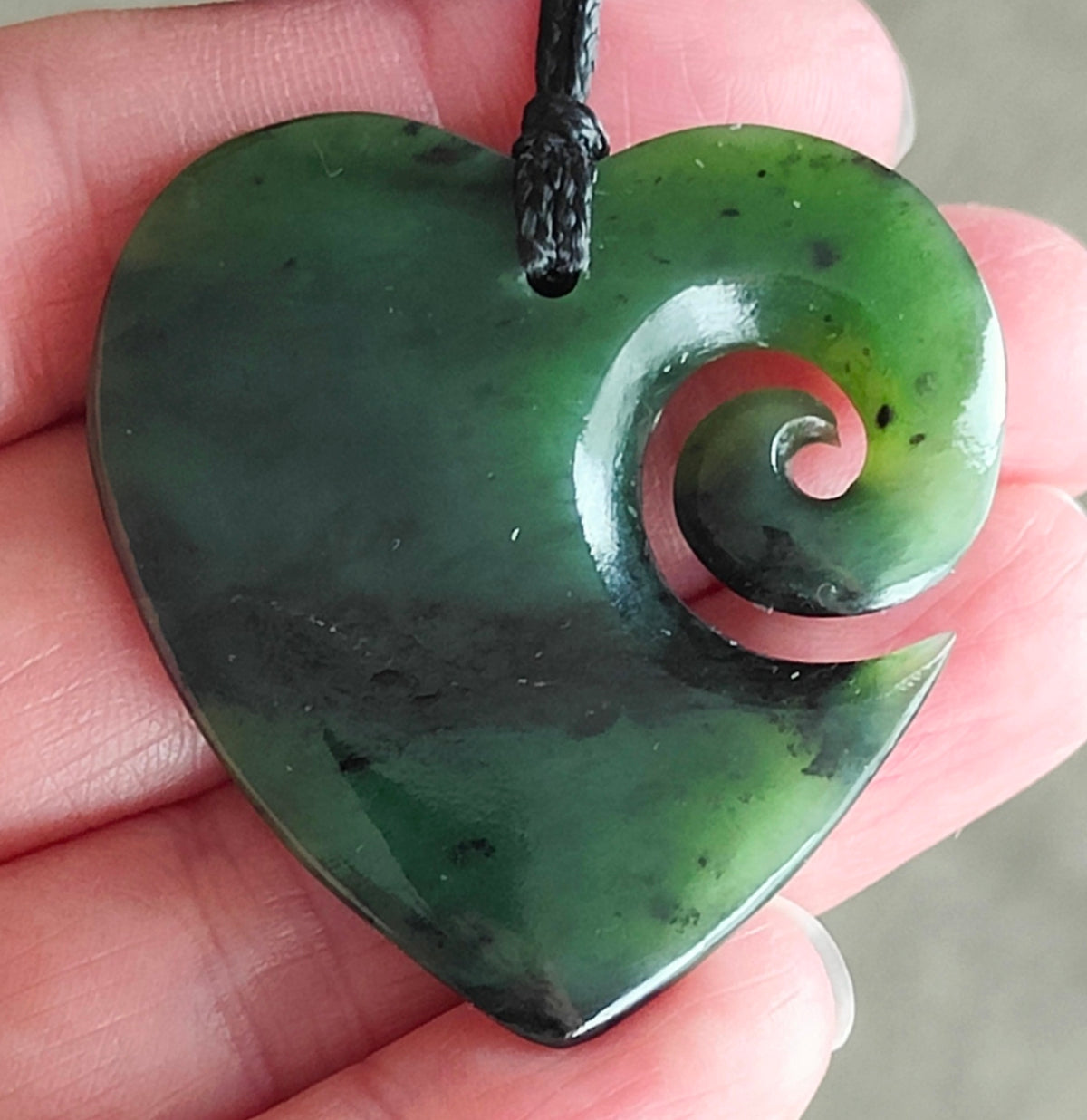 NZ Greenstone Little Heart Koru - 27mm #03