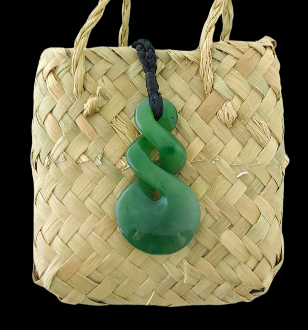 NZ Greenstone Small Double Twist - 43mm #52*