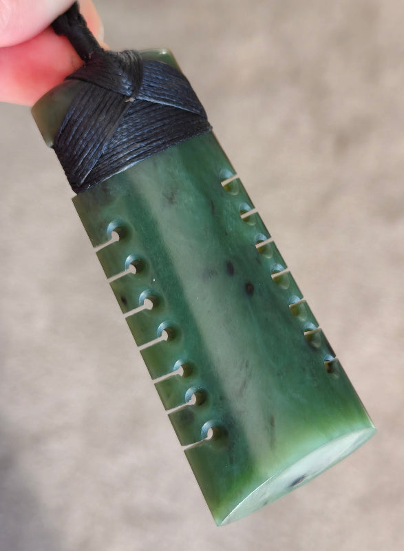 NZ Greenstone Toki With Notches 85mm #21* Secondary image