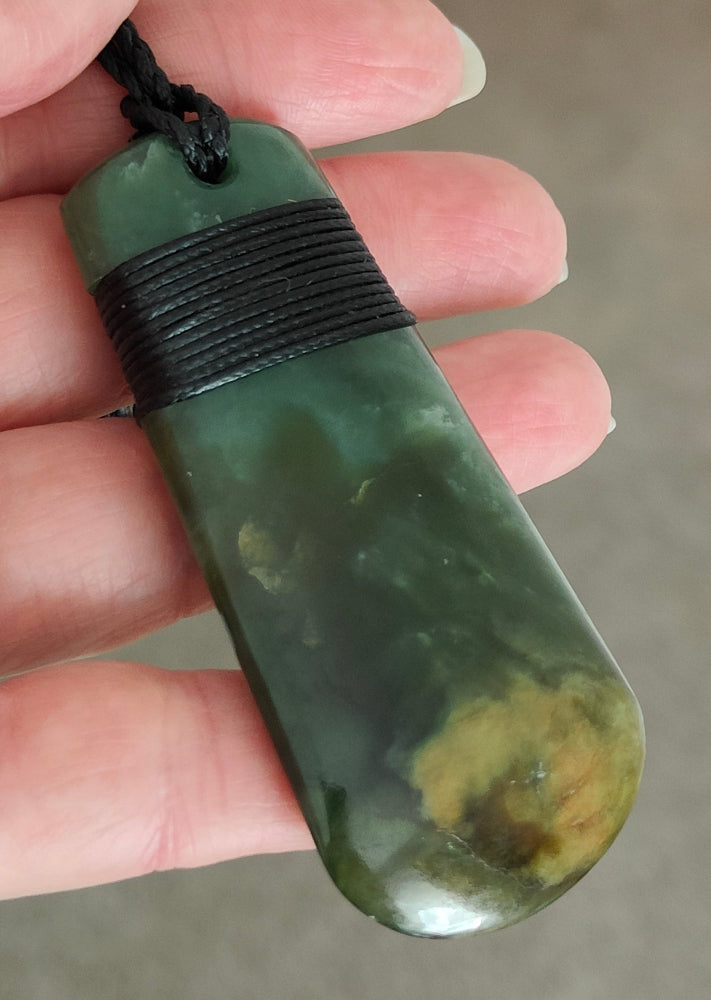 NZ Greenstone Roimata Drop - 61mm - Ewan Parker - #118 Main image