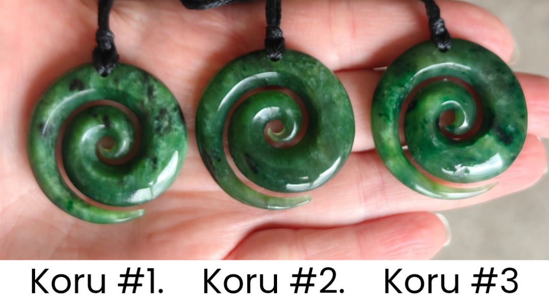 NZ Greenstone Small Koru Carving 34mm #58*