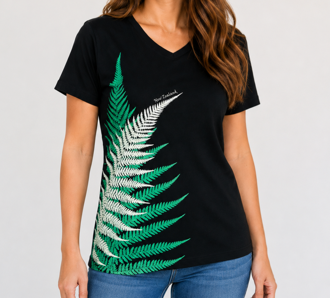 Ladies Fitted T-Shirt - Green And White Fern NZ Main image