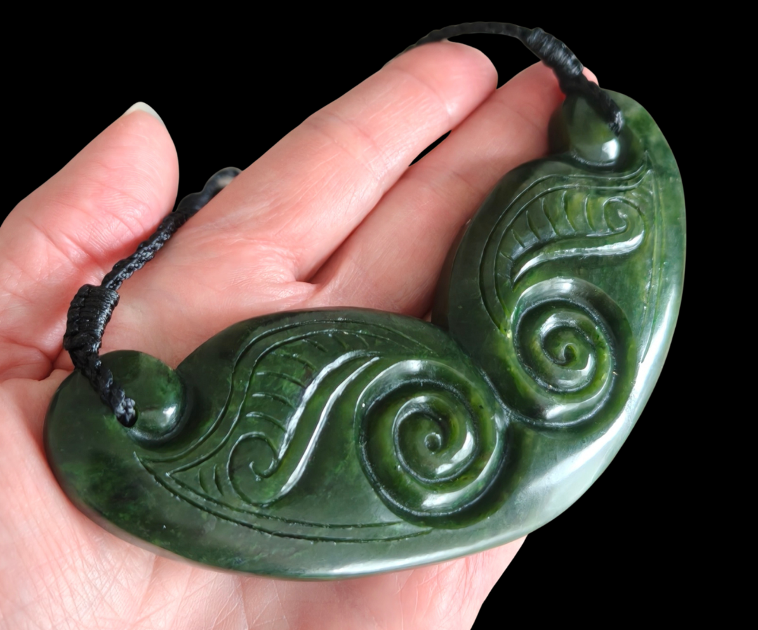 NZ Greenstone Breast Plate Koru Design 119mm #04 Main image