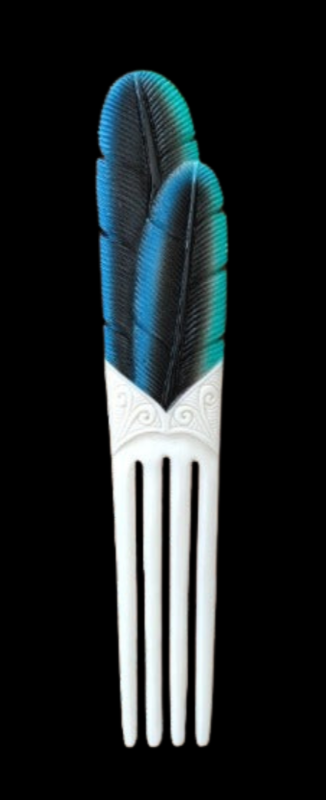 Heru Tui Feathers Bone Carving - Comb Hair Piece Main image