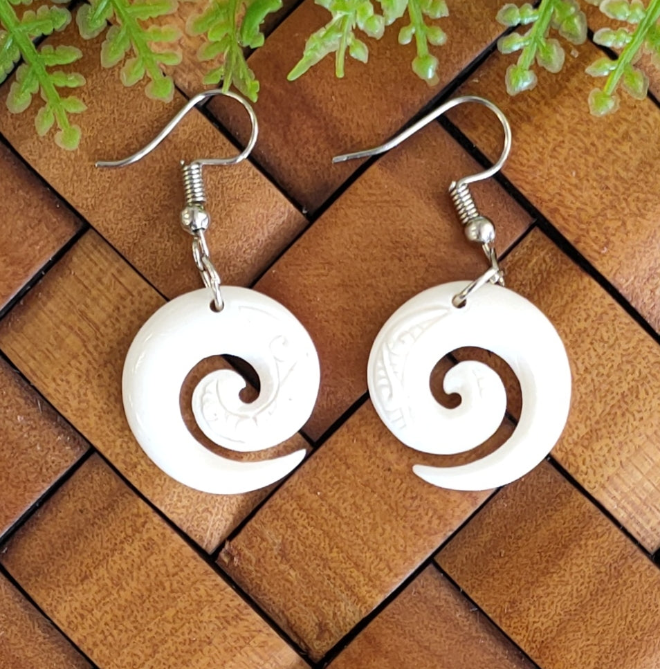 Small Koru Bone Carving Earrings #07